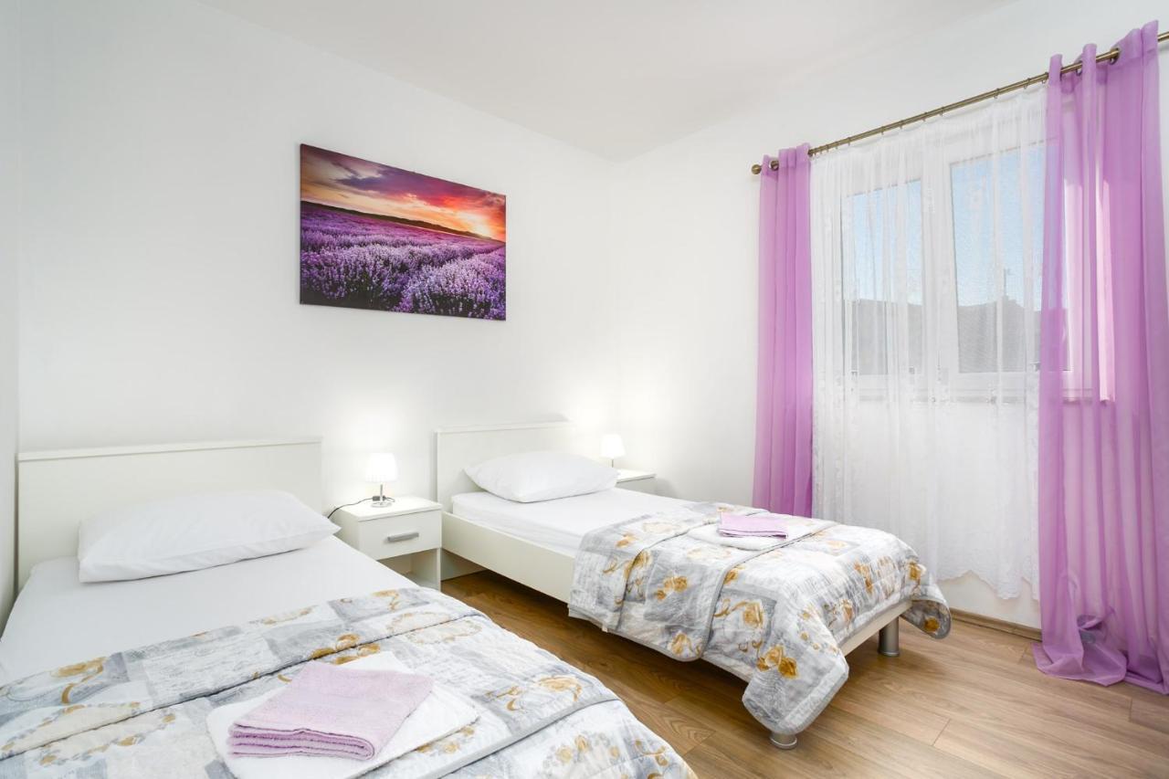 Apartments In Cizici/Insel Krk 31083 외부 사진
