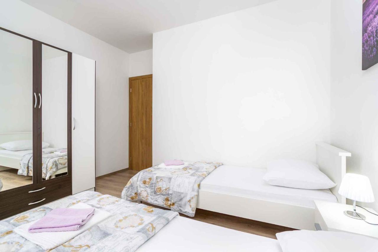 Apartments In Cizici/Insel Krk 31083 외부 사진