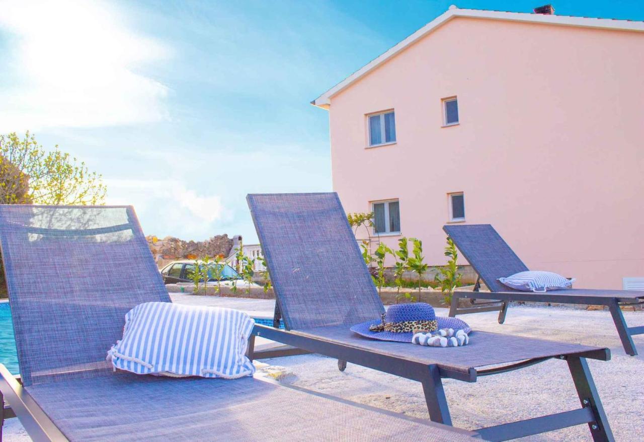 Apartments In Cizici/Insel Krk 31083 외부 사진