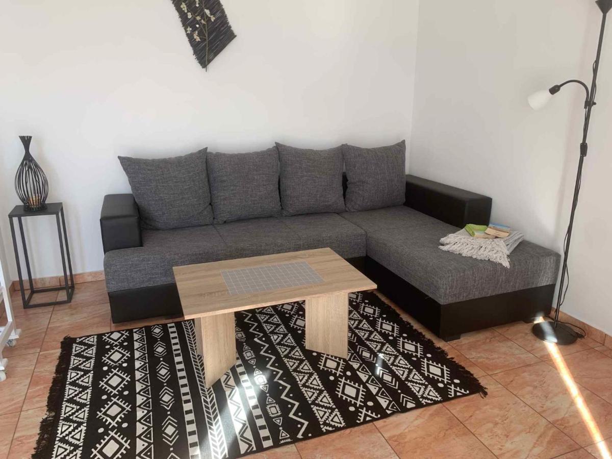 Apartments In Cizici/Insel Krk 31083 외부 사진
