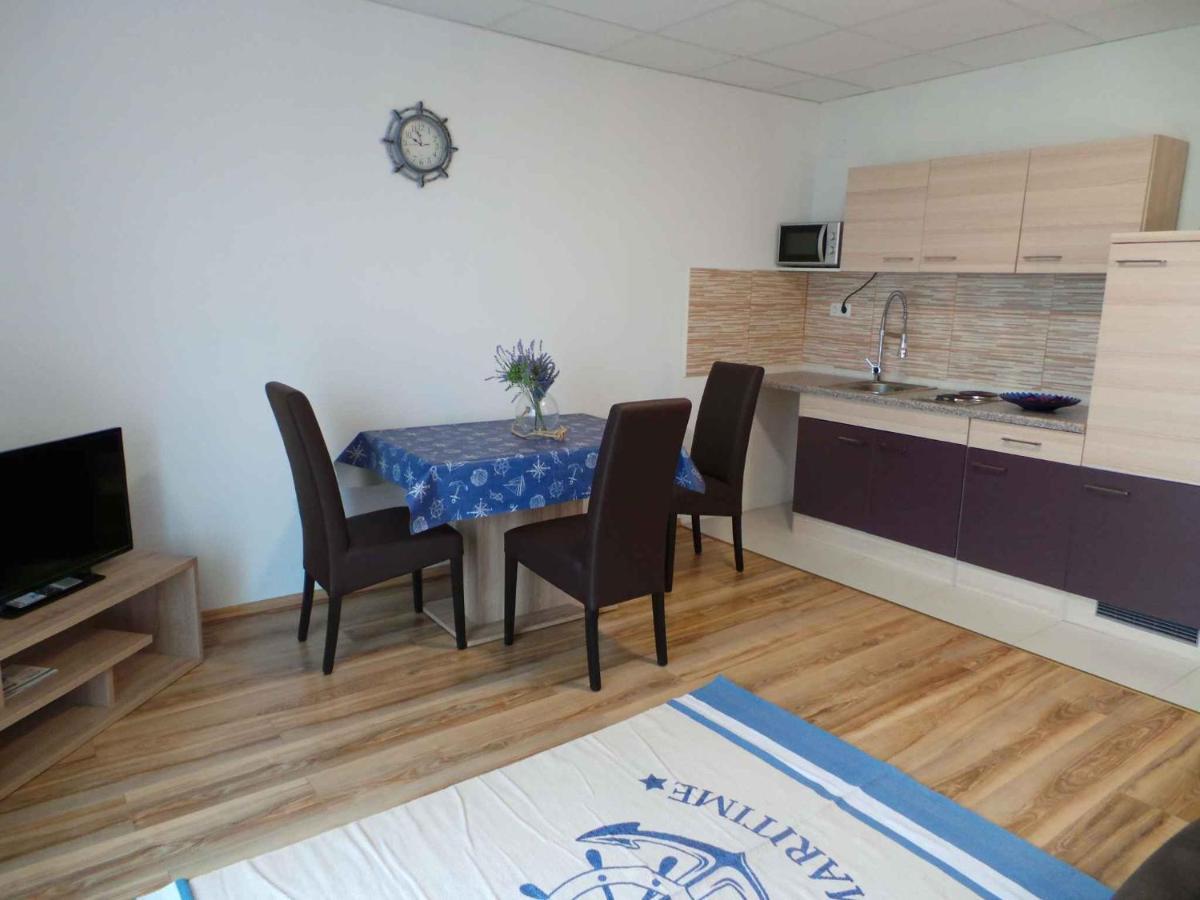 Apartments In Cizici/Insel Krk 31083 외부 사진