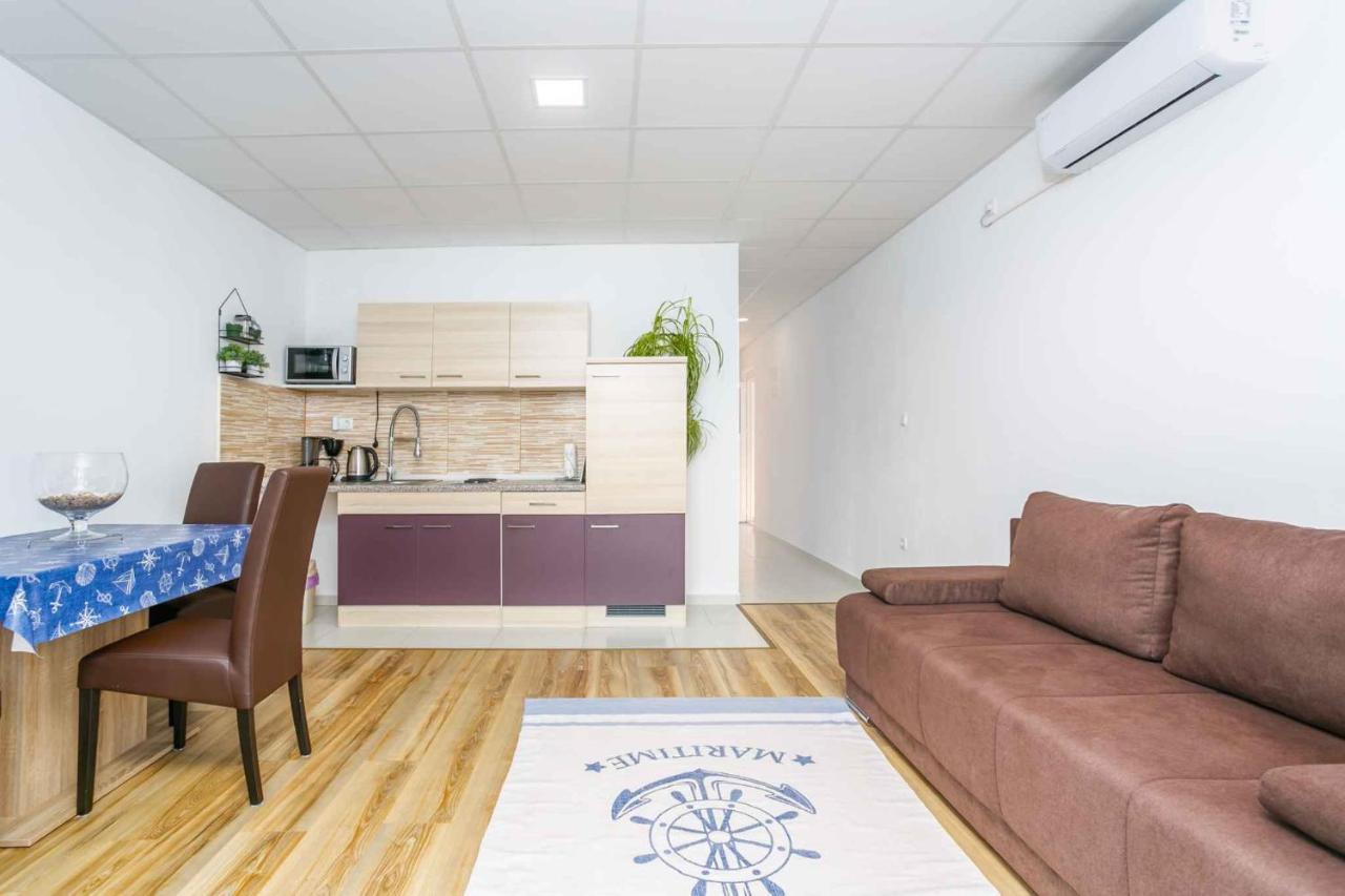 Apartments In Cizici/Insel Krk 31083 외부 사진